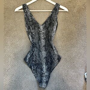 Abound Monochrome Snake Print Tank Top